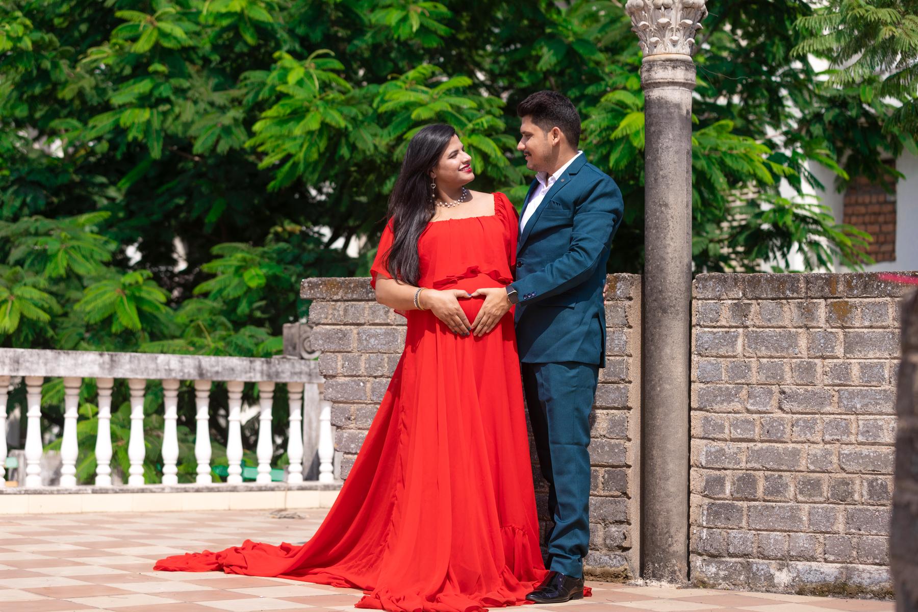 Maternity photo 9